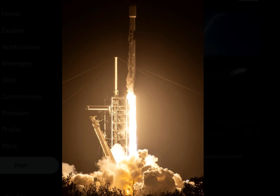 O rachetă Falcon 9 a trimis două sonde către Lună (arhivă) FOTO Spacex jpg