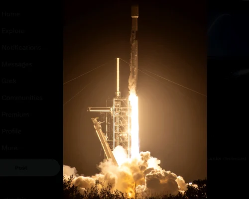 O rachetă Falcon 9 a trimis două sonde către Lună Foto Spacex jpg