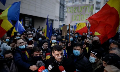 instant protest aur ms inquam george calin 04 jpeg