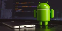 Sistem de operare Android smartphone cu Android programare testare FOTO Shutterstock