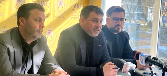 Bogdan Vlădău, la conferința de presă a Organizației AUR Giurgiu foto:tonews.ro