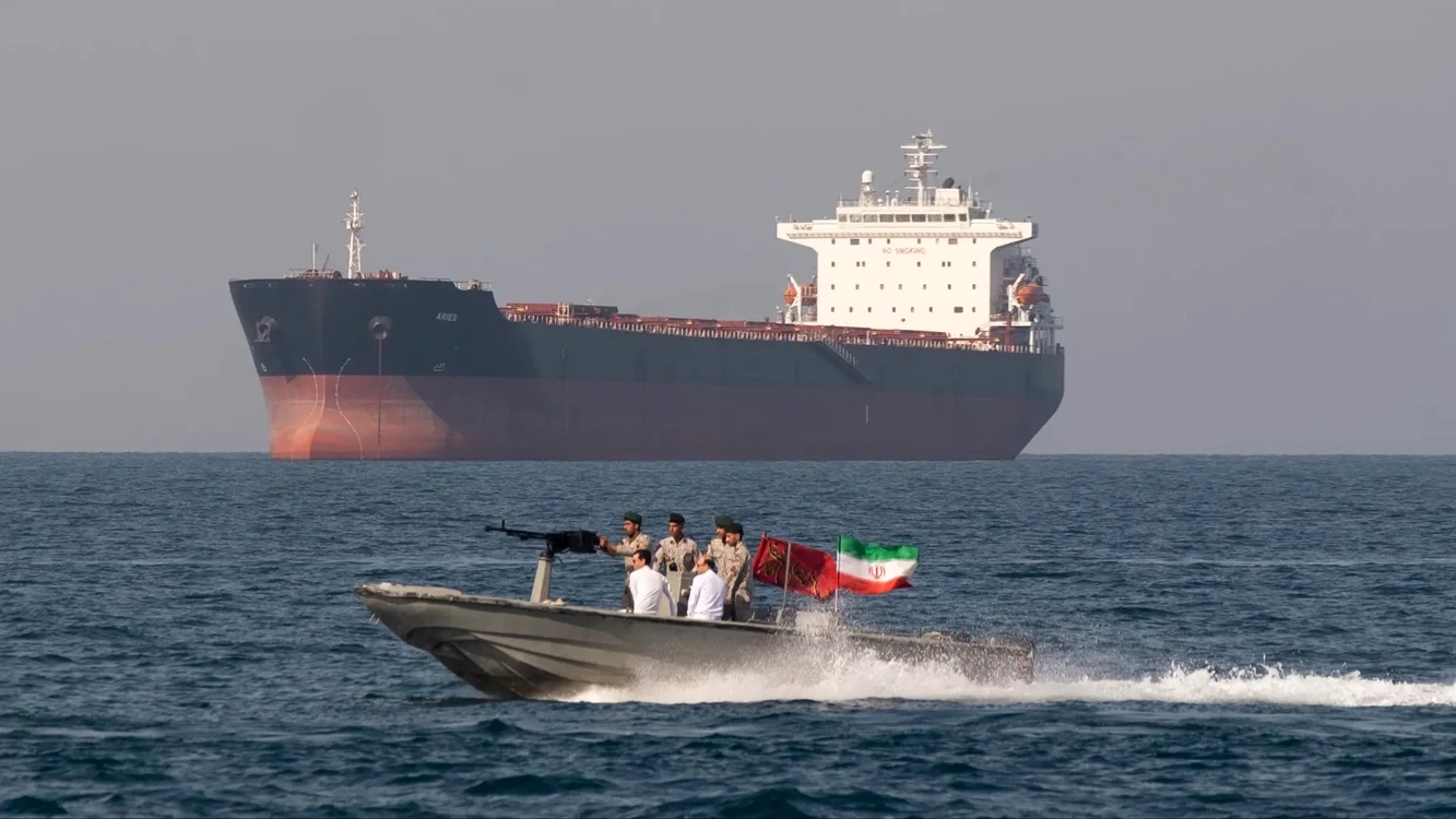 Iranul spune că a redeschis Strâmtoarea Ormus după armisțiul Israel Hezbollah/FOTO:X