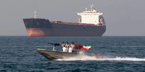 strâmtoarea ormuz X jfif