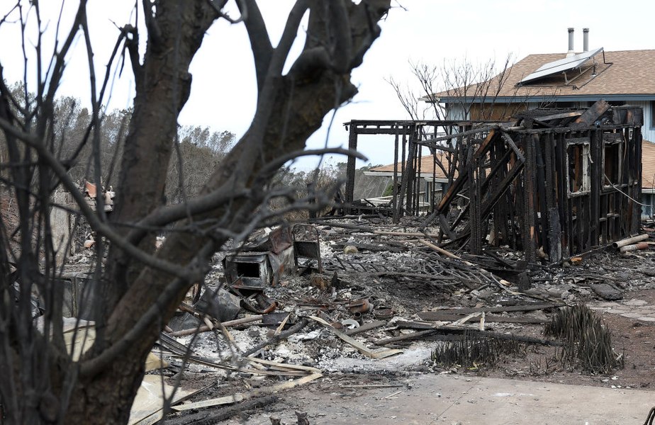 Peste 100 de morţi în incendiile din Hawaii. Mii de clădiri sunt distruse complet