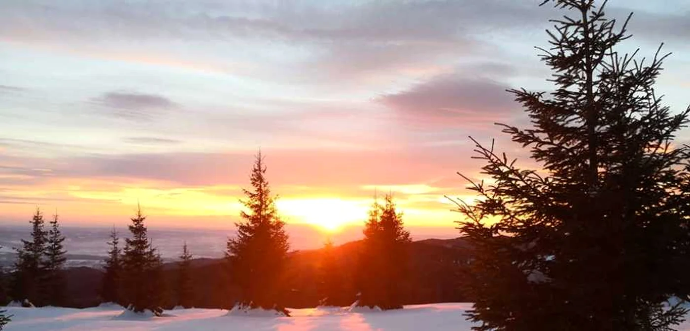 Cea mai nouă pârtie de schi din Oltenia - Horezu Ski Resort Foto FB Cabana La Cristian (Varful lui Roman-Horezu)