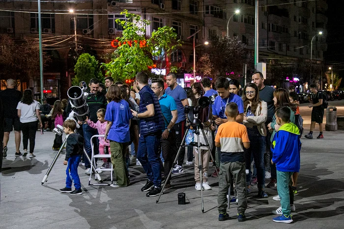 Observatii astronomice. FOTO SARM