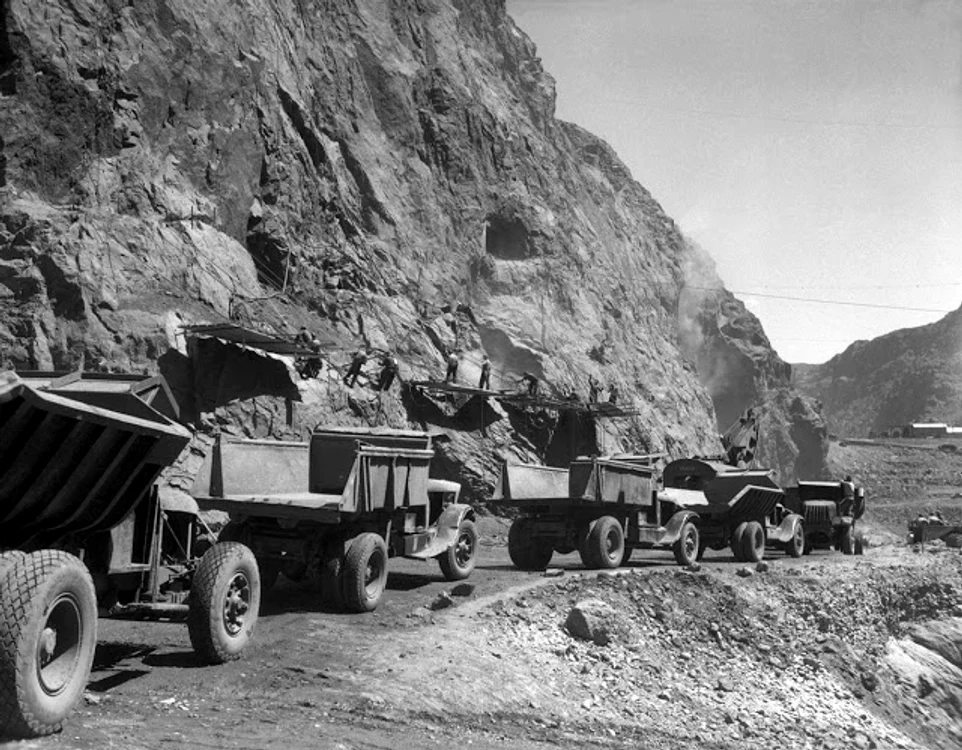 building hoover dam 4 jpg jpeg