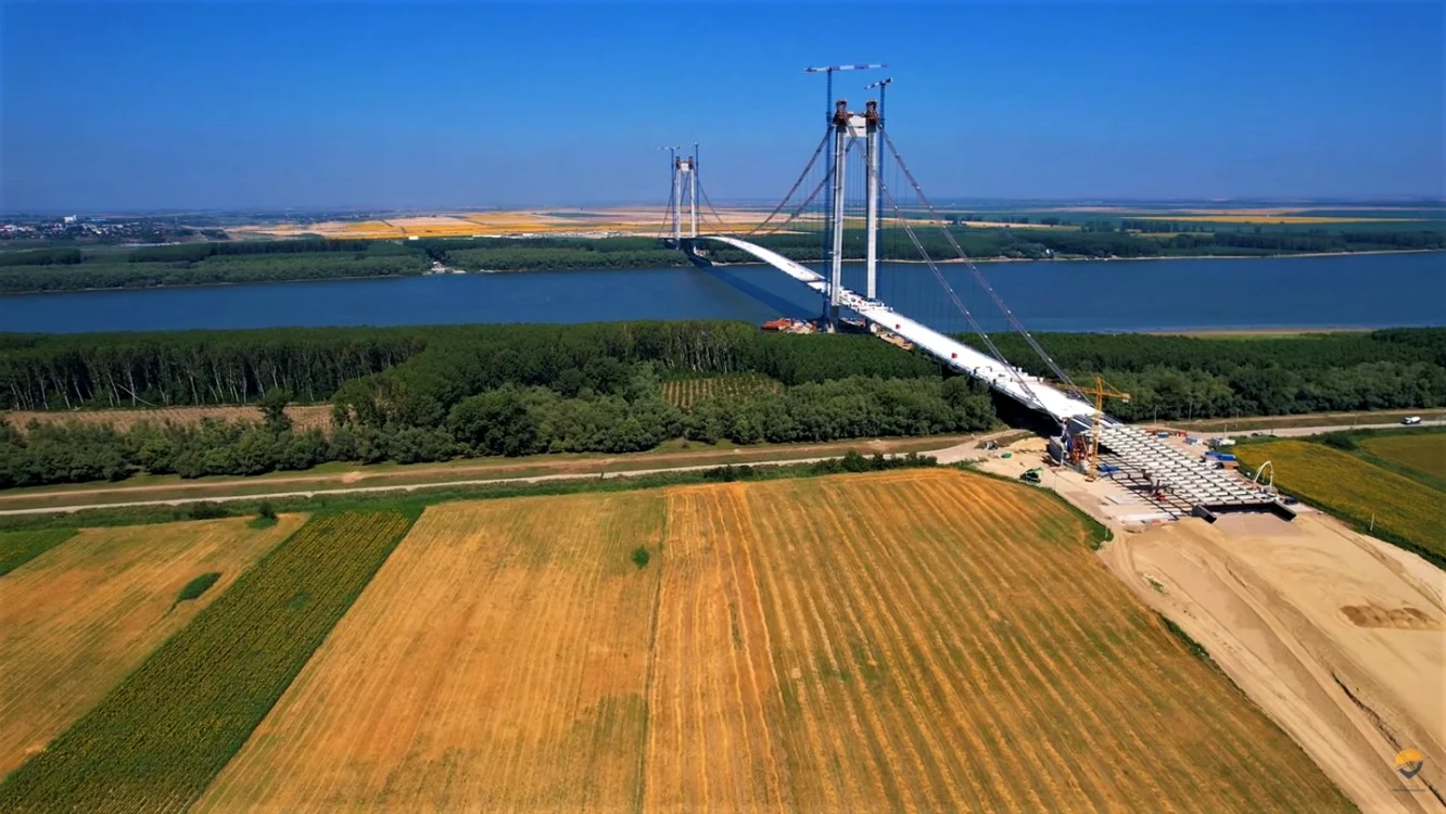 Podul suspendat de la Tulcea foto: Asociaţia Pro Infrastructură