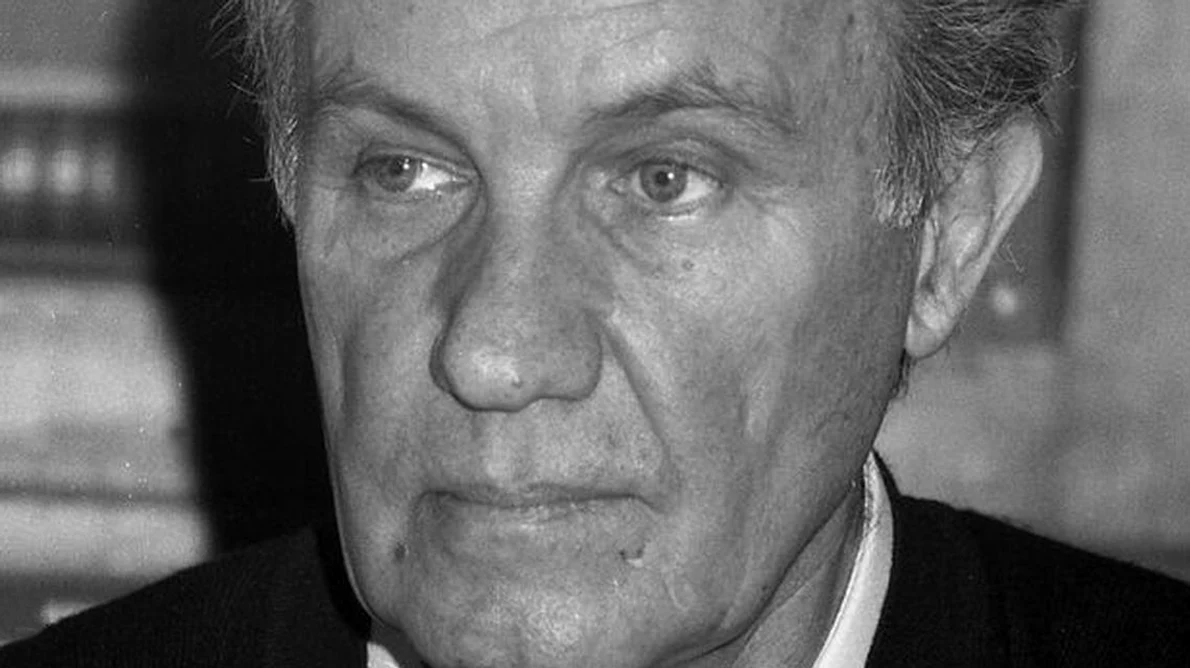 Academicianul Dinu C Giurescu, înmormântat cu onoruri militare jpeg