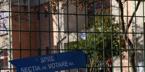 Sectie de votare FOTO Constantin Duma
