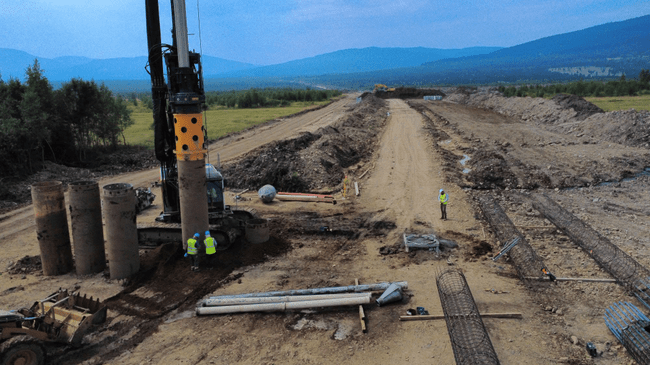O autostradă așteptată de zeci de ani este din nou amânată. Contractul de aproape 4 miliarde de lei pentru un important tronson din A8 a fost suspendat
