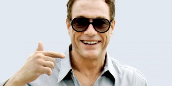 În prezent, Jean-Claude Van Damme se recuperează în Belgia, ţara sa natală