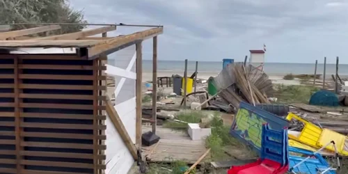 plaje demolate Navodari 1 jpg