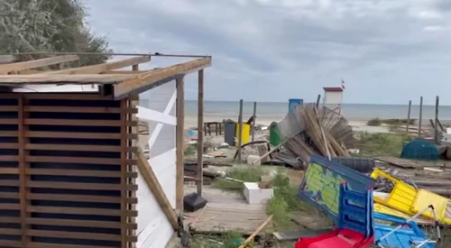 Plaje demolate, Năvodari Foto: DOTTO TV Facebook