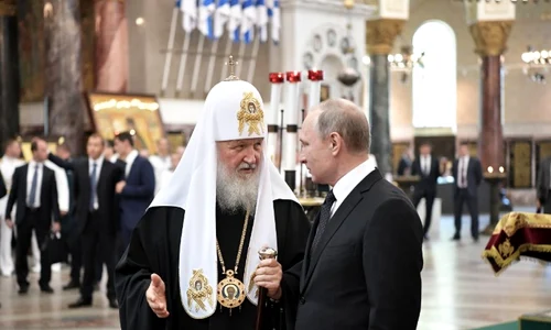 Vladimir Putin si Patriarhul Kirill al Moscovei FOTO AFP