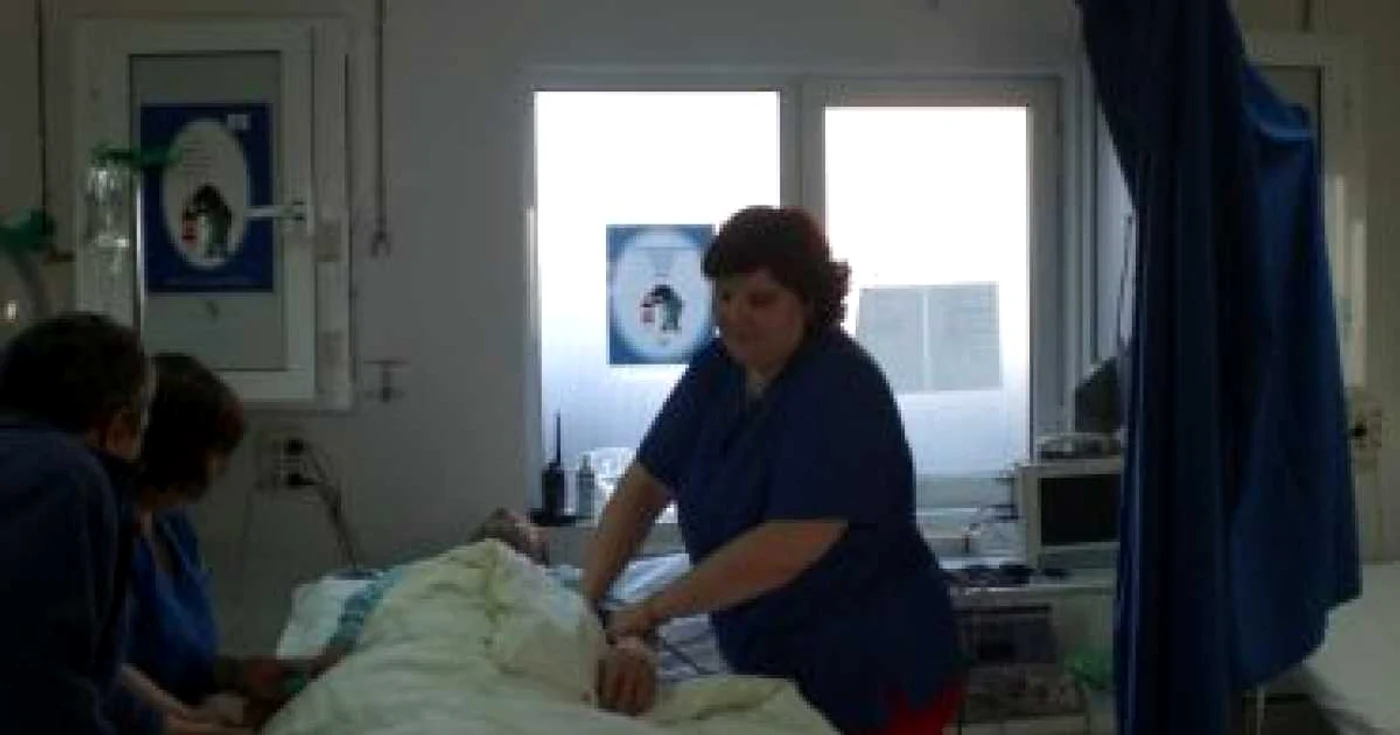 Iaşi: Poliţist de la Rutieră, călcat de o maşină
