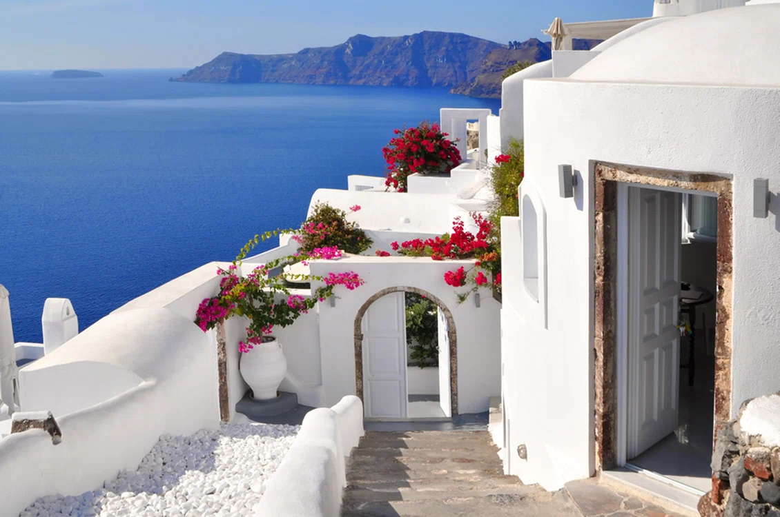 25.000 de turiști sunt despăguibiți cu vacanțe gratuite in Grecia