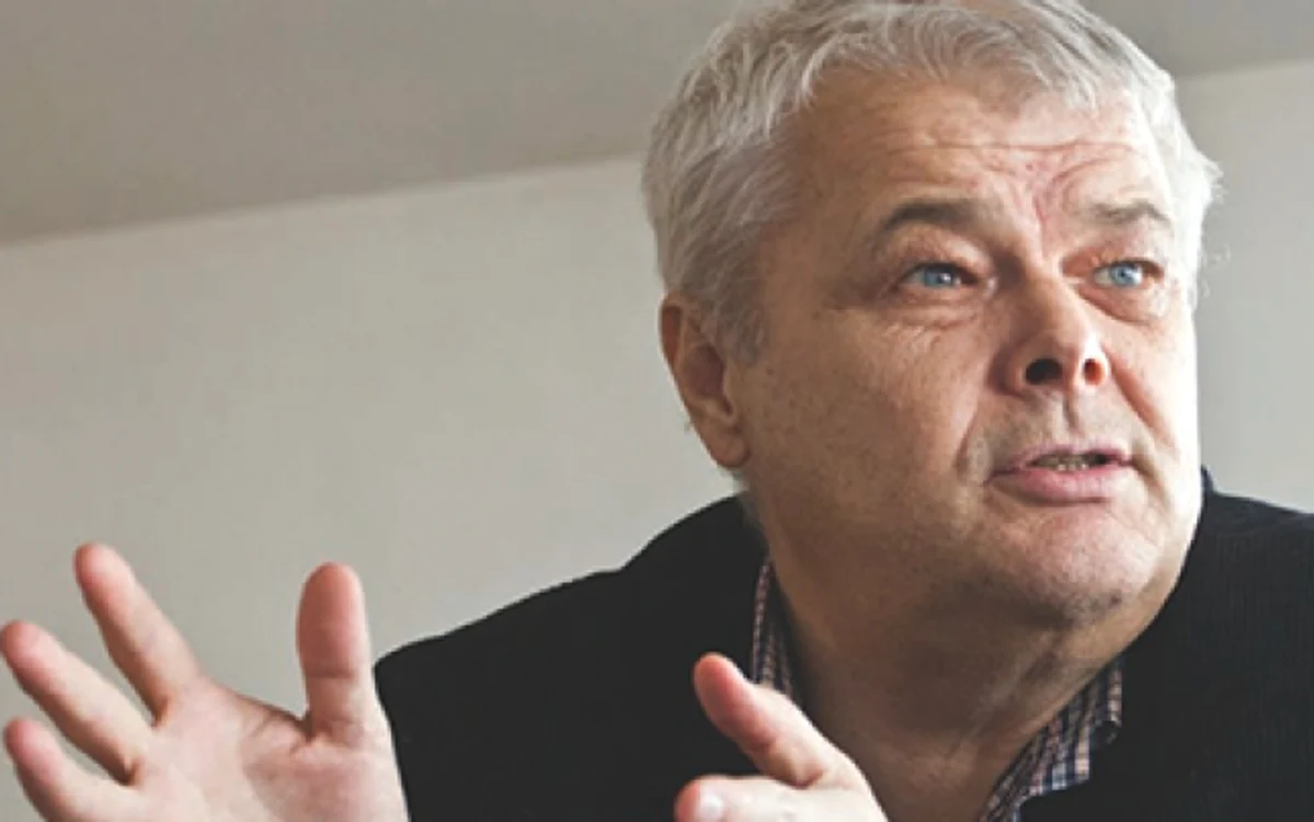Bogdan Ficeac a reuşit ceea ce puţini dintre români au reuşit: să scrie un best-seller