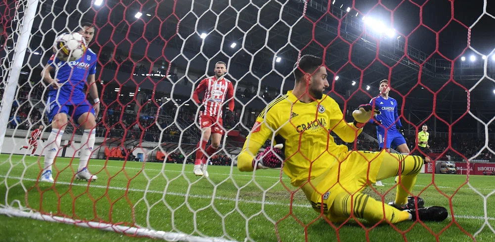 FCU Craiova a pierdut fără drapt de apel întâlnirea decisivă cu Sepsi. Foto Sportpictures