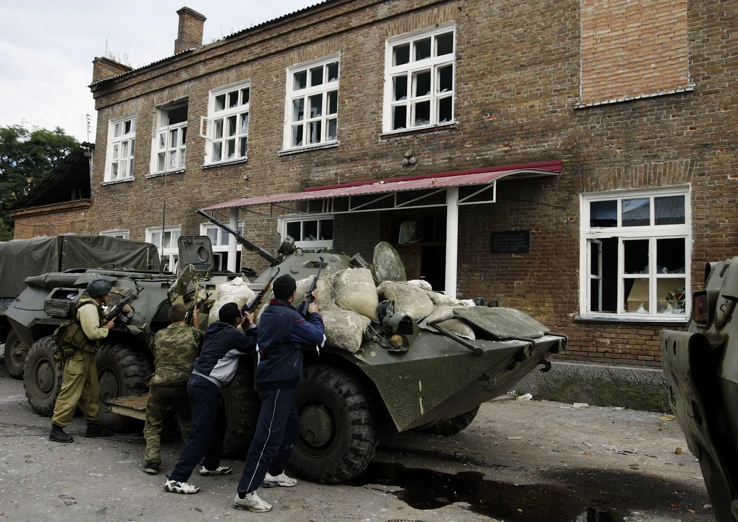 Peste 1.100 de persoane au fost luate ostatice FOTO Getty Images