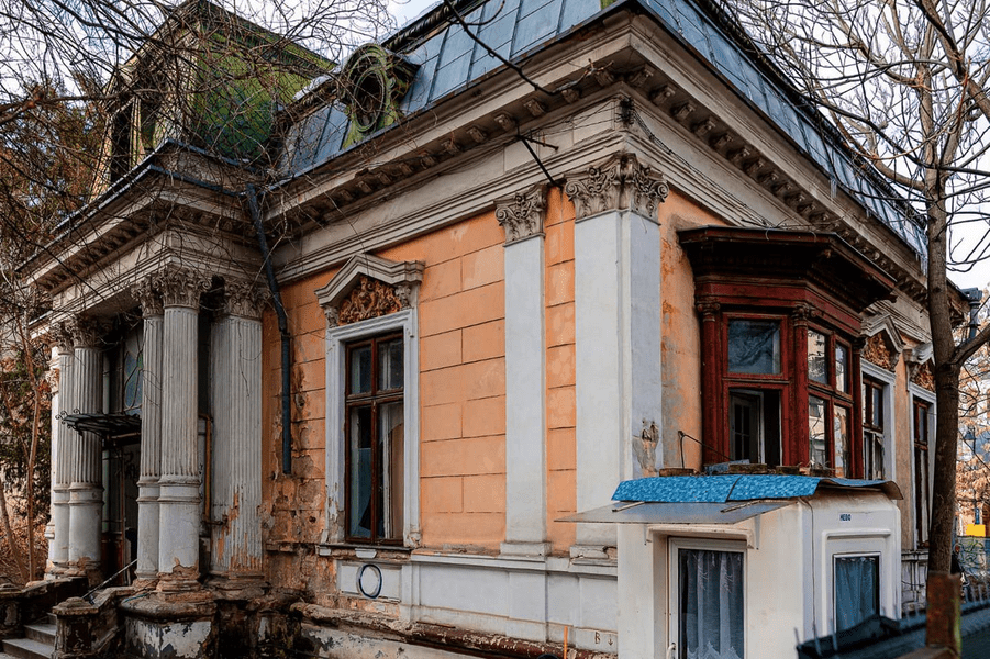 Procesul privind demolarea casei din Dionisie Lupu va fi rejudecat. Nicuşor Dan speră clasarea ca monument istoric