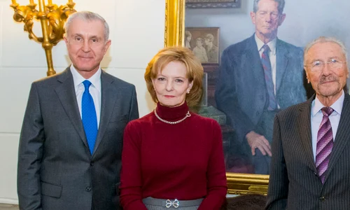 Majestatea Sa Margareta si Principele Radu  la Palatul Elisabeta cu Emil Constantinescu si Nadia Constantinescu   Casa Majestatii Sale jpeg