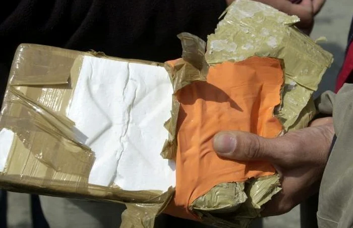 Poliţiştii nu au dezvăluit ţara de provenienţă a coletelor poştale Foto: micurillo.blog