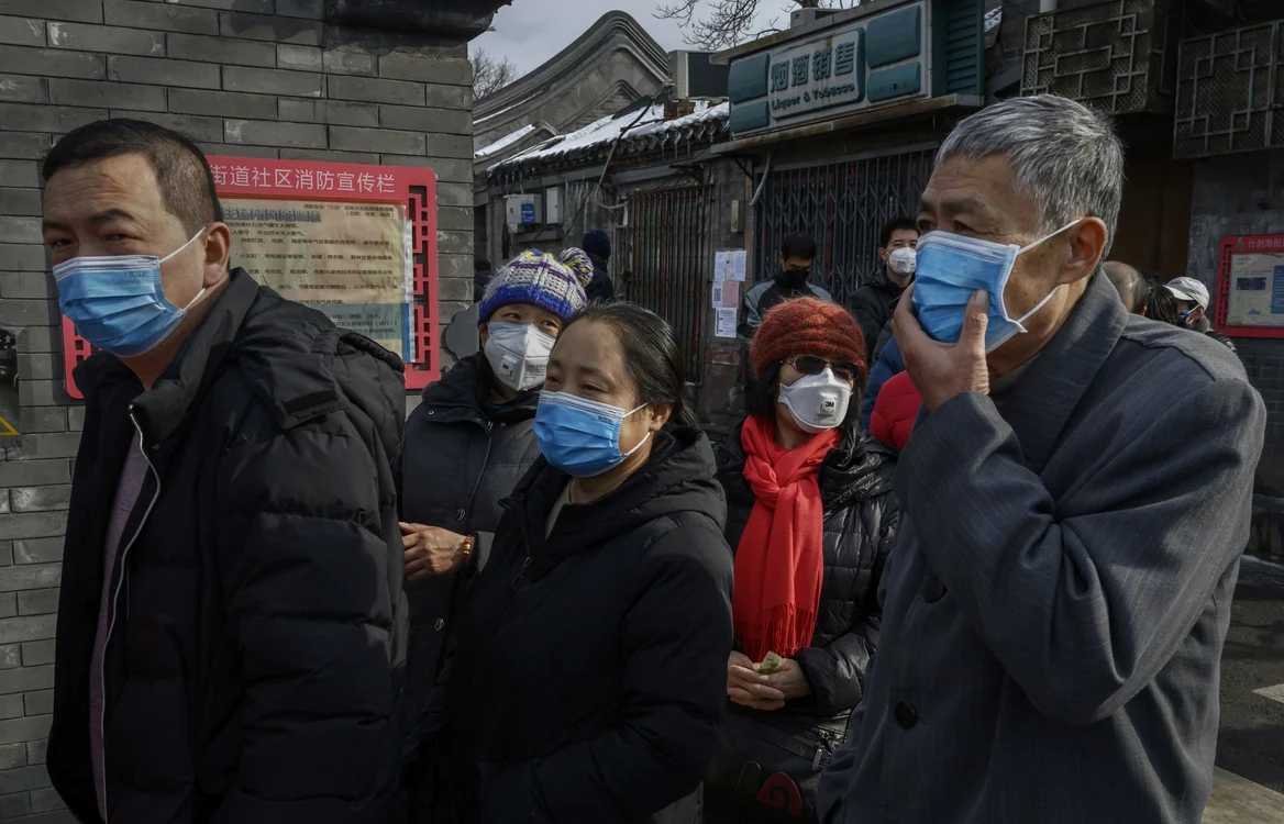 
    Oamenii sunt tot mai speriați din cauza coronavirusului din Chinafoto: captura NYTIMES.COM  