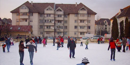 Patinoarul din Bistriţa
