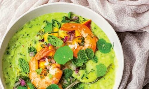 gazpacho cu creveti jpg