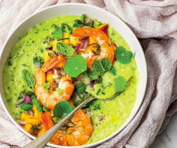 gazpacho cu creveti jpg