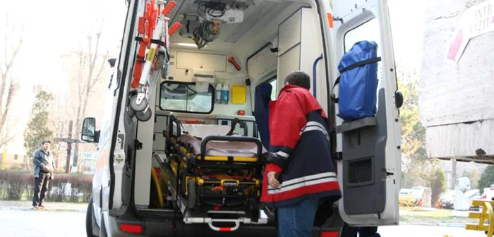 La plimbare cu maşina Ambulanţei