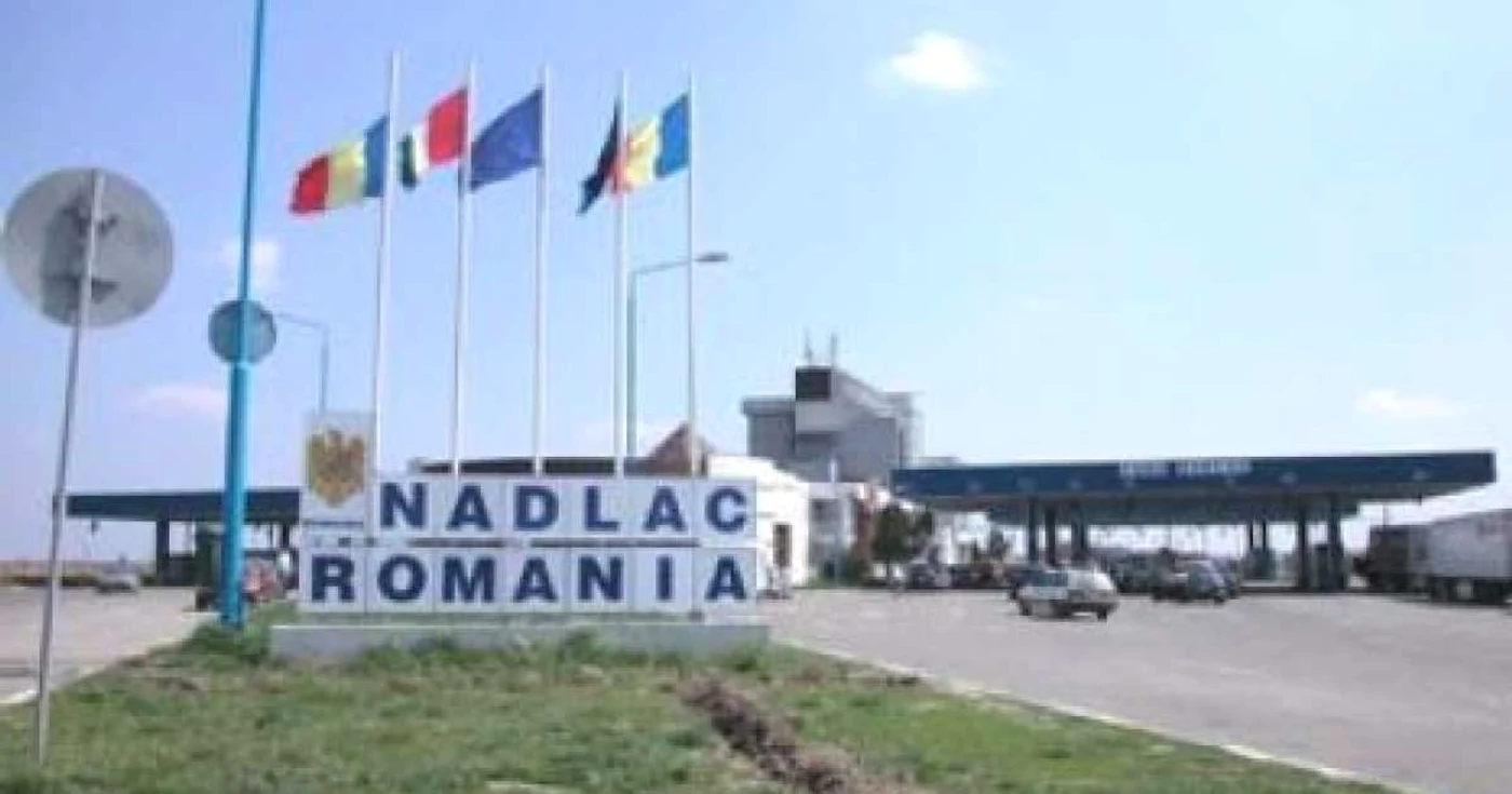 Autoturismul a fost descoperit de poliţiştii de la Nădlac FOTO arhivă Adevărul