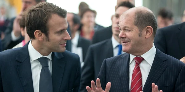 Emmanuel Macron si Olaf Scholz FOTO EPA-EFE