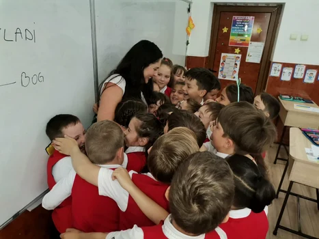 Corina Lupu consilier comunicare relationala FOTO arhiva personala (5) jpg