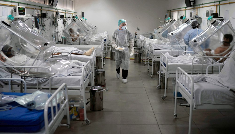 Managerul Spitalului de Boli Infecţioase Iaşi, îngrijorat de primul pacient care prezintă coinfecţie de gripă şi COVID-19