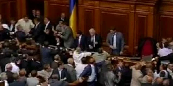 Încăierare în Rada Supremă