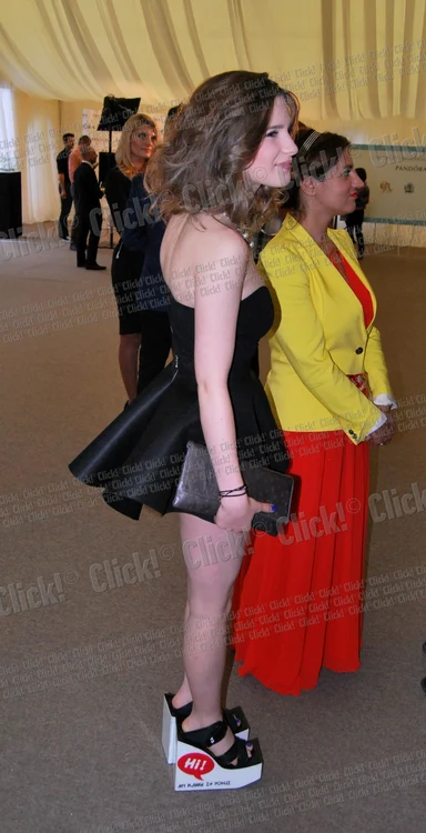 Cristina Ciobănaşu nu a recut neobservată la petrecerea Viva