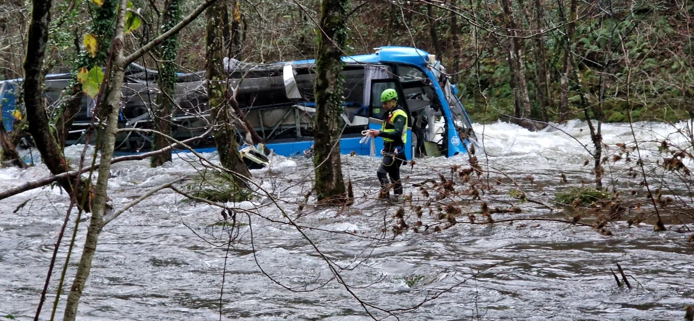 Accident autocar Spania. FOTO Guardia Civil