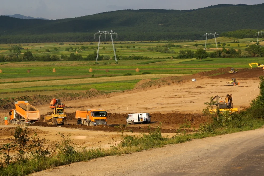 Lucrările la autostradă încep în la finalul lui noiembrie. FOTO: Arhivă