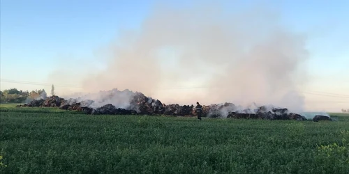 slobozia incendiul din axintele a fost stins foto isu ialomita