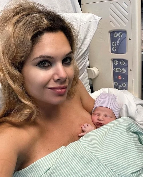 
    De trei generații, familia lui Bradford administrează Statuia Libertății și insula pe care se află aceastafoto: Facebook  
