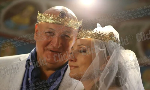 Constantin Cotimanis şi Mărcuţa Florina s au căsătorit într un cadru mirific la Vatra Dornei jpeg