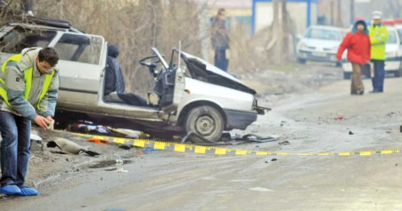 Sute de accidente sunt provocate, în fiecare an, de şoferii începători
