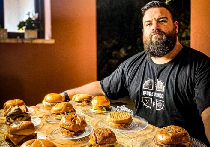 Bosco Castro, creatorul burgerului de lux  FOTO: X