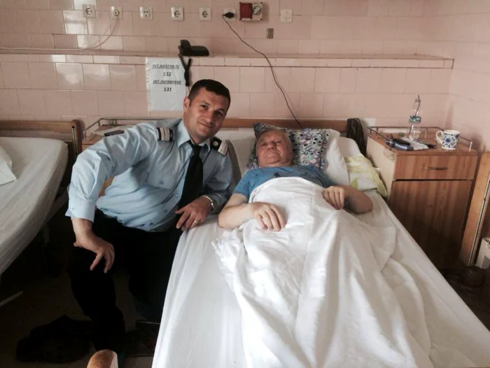 Florin Albu în vizită la spital  FOTO ISU Timiş