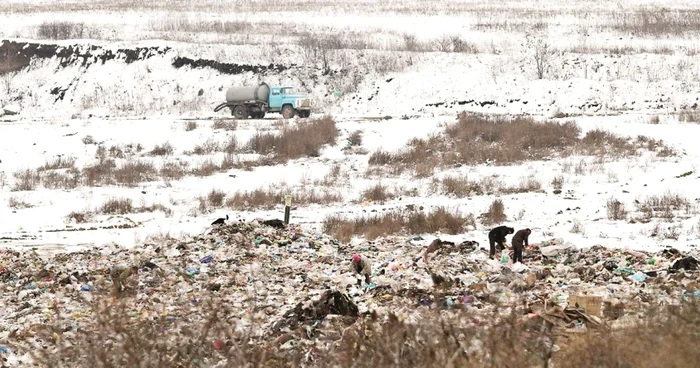 Groapa de gunoi de la Ţânţăreni nu e folosită nici pe jumătate