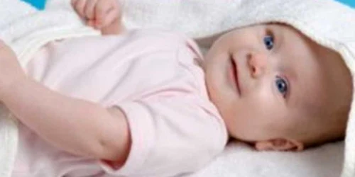 Livrare specială:  trei seturi de tripleţi