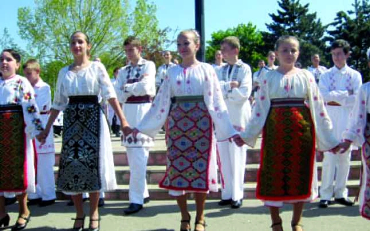 Hunedoara: REGIUNEA PE SCURT / Târg de produse tradiţionale
