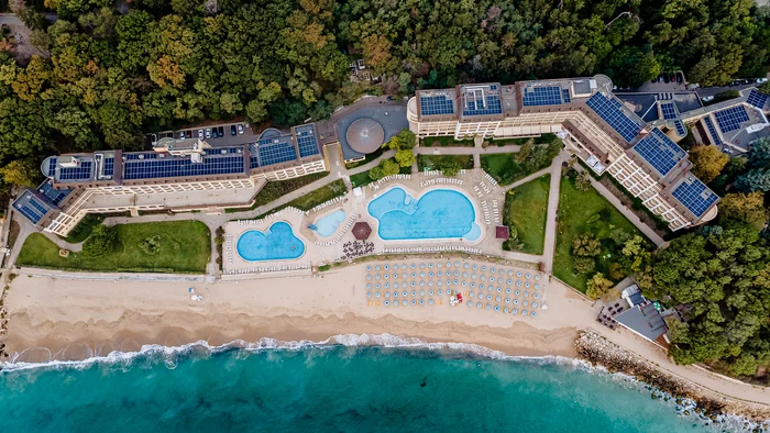 HVD RIVIERA BEACH jpg